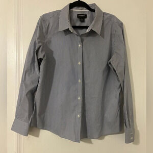 Liz Claiborne wrinkle free button down size XL (S137)